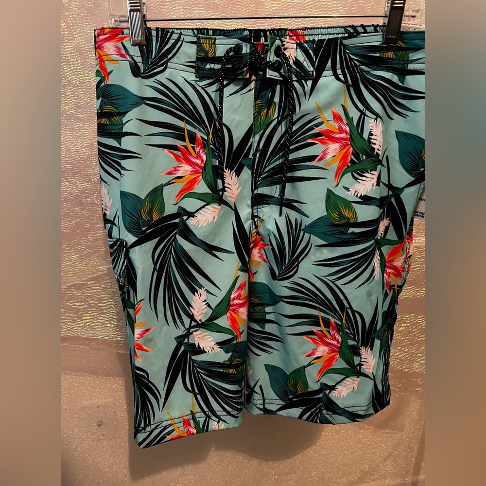 NWT Birds Of Paradise Swim Shorts